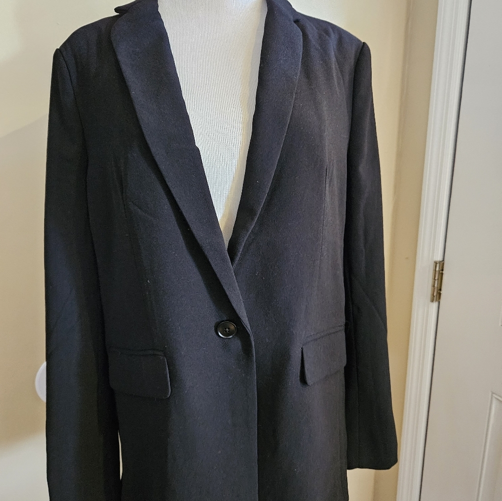 PRICE DROP Adrianna Papell Women's Black Blazer